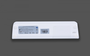 The back of Raycome 6700 bp device