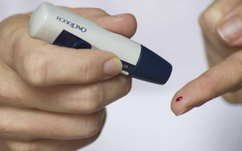 Blood-Testing-for-Diabetes